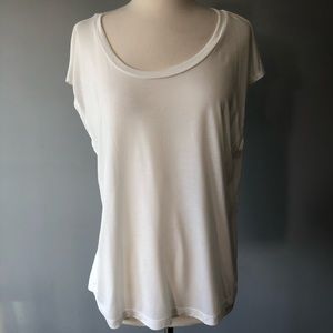 Blue Life White T-Shirt Effortless Styles Small